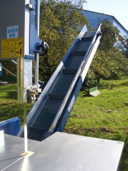 Profi Bandsäge M 750 B-Z mit angebautem Förderband